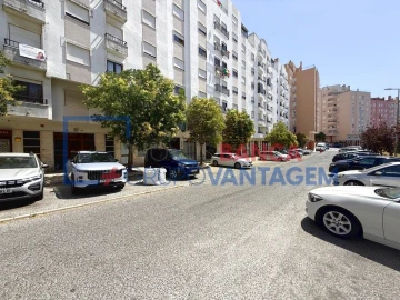 Apartamento T2 para Venda em Rio de Mouro