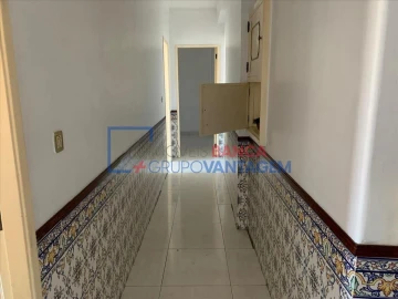 Apartamento T2 para Venda em Agualva e Mira-Sintra