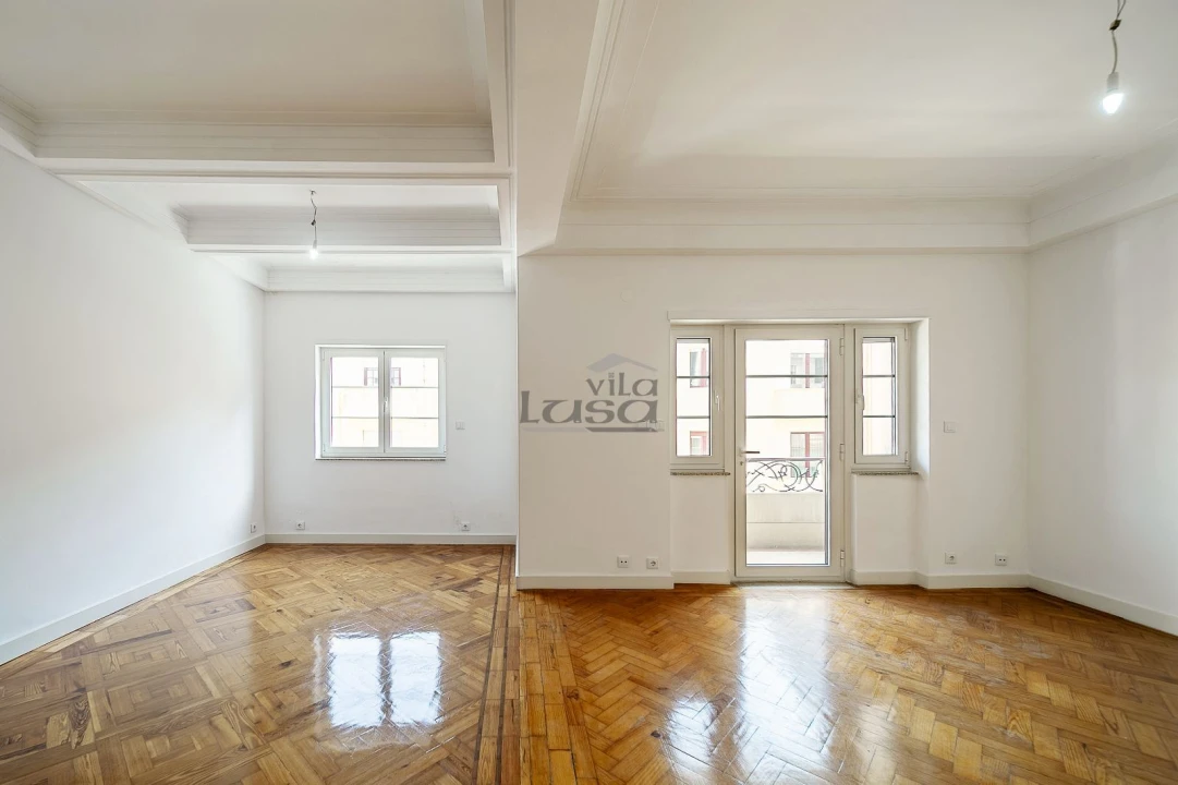 Apartamento T3 para Venda em Cedofeita, Santo Ildefonso, Sé, Miragaia, São Nicolau e Vitória Foto 5