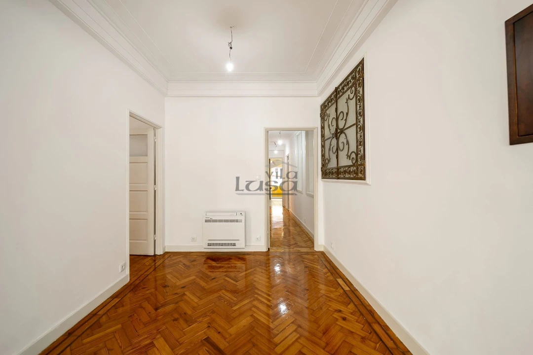 Apartamento T3 para Venda em Cedofeita, Santo Ildefonso, Sé, Miragaia, São Nicolau e Vitória Foto 8