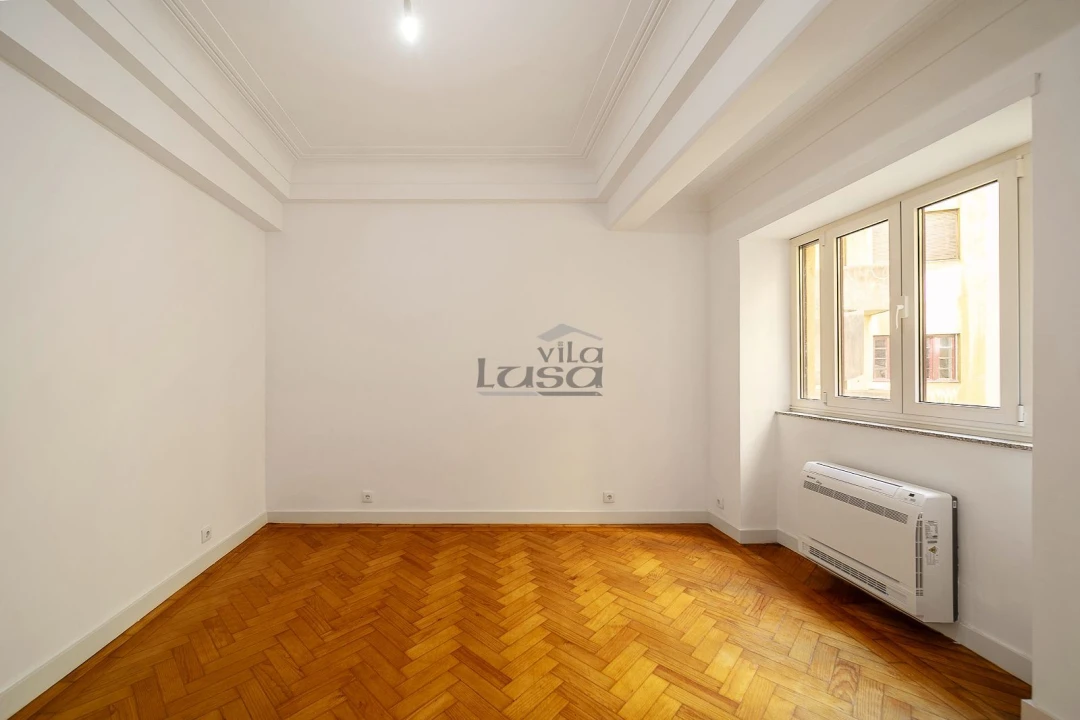 Apartamento T3 para Venda em Cedofeita, Santo Ildefonso, Sé, Miragaia, São Nicolau e Vitória Foto 11