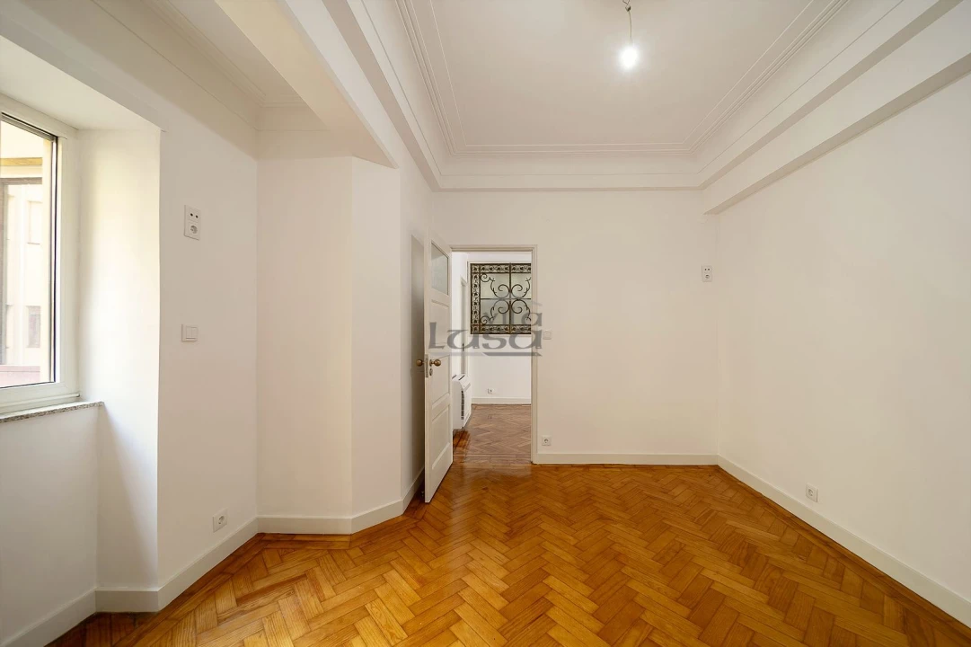 Apartamento T3 para Venda em Cedofeita, Santo Ildefonso, Sé, Miragaia, São Nicolau e Vitória Foto 14