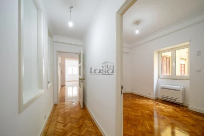 Apartamento T3 para Venda em Cedofeita, Santo Ildefonso, Sé, Miragaia, São Nicolau e Vitória