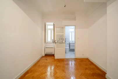 Apartamento T3 para Venda em Cedofeita, Santo Ildefonso, Sé, Miragaia, São Nicolau e Vitória