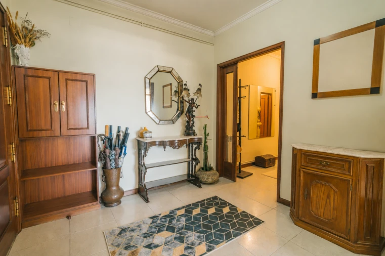 Apartamento T3 para Venda em Nogueira e Silva Escura Foto 4