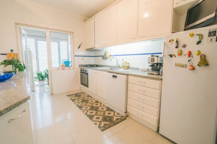 Apartamento T3 para Venda em Nogueira e Silva Escura Foto 7