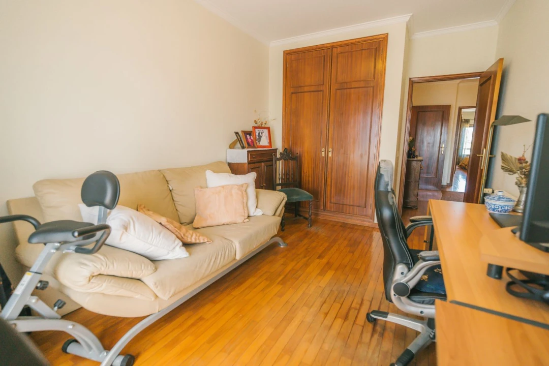 Apartamento T3 para Venda em Nogueira e Silva Escura Foto 20