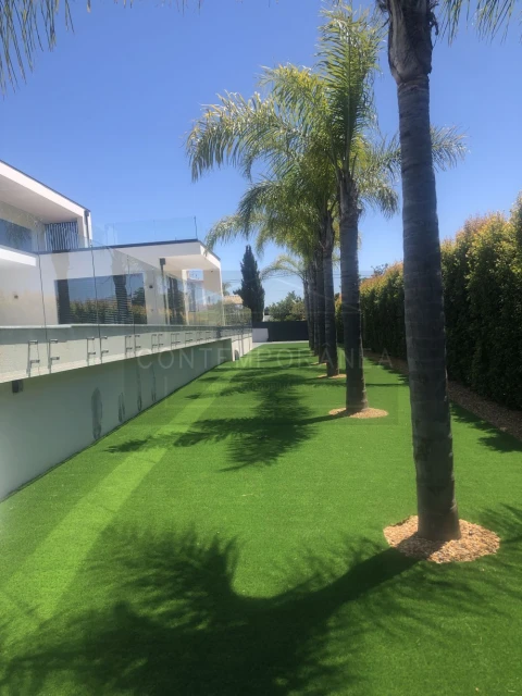 Moradia T5 para Venda em Almancil