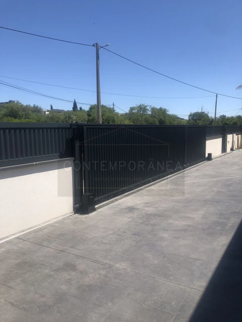Moradia T5 para Venda em Almancil