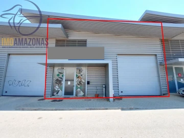 Loja para Arrendamento em Algoz e Tunes