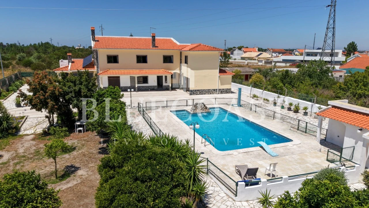 Moradia T4 para Venda em Quinta do Conde Foto 41