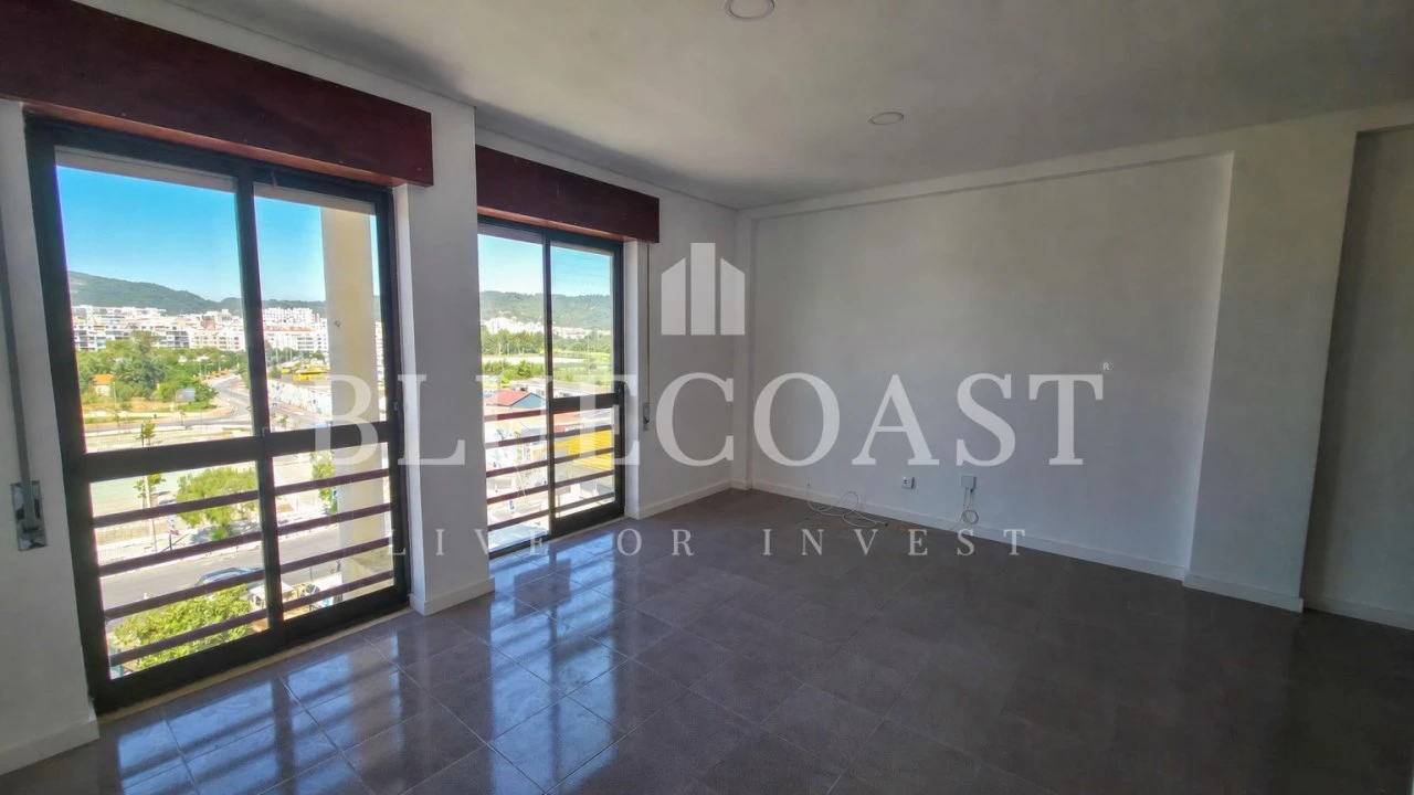 Apartamento T2 para Venda em União das Freguesias de Setúbal Foto 3
