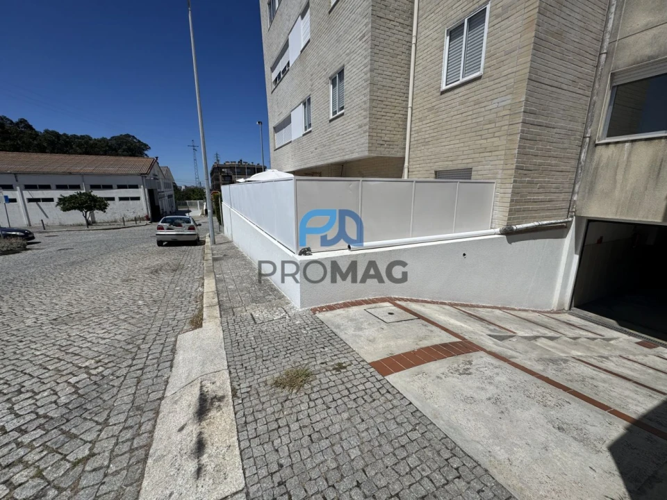 Apartamento T3 para Venda em Milheiros Foto 45
