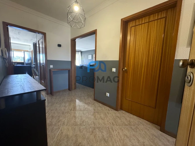 Apartamento T3 para Venda em Milheiros Foto 10