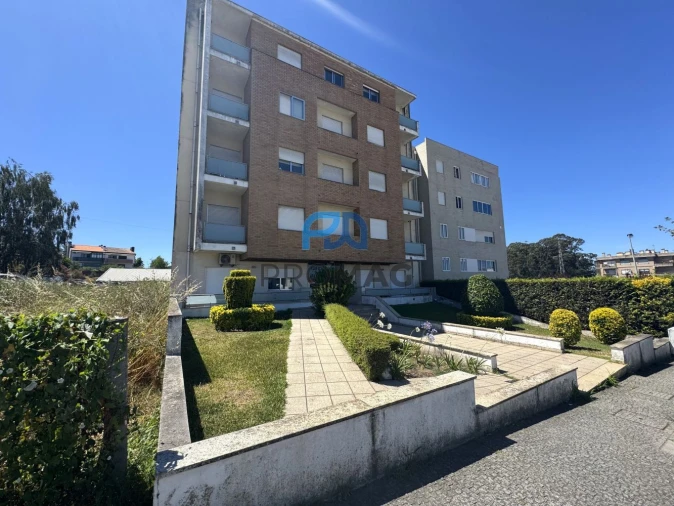 Apartamento T3 para Venda em Milheiros Foto 47