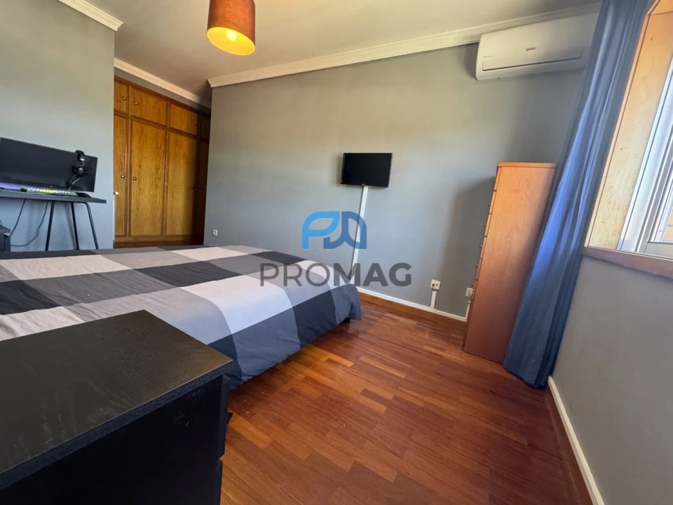 Apartamento T3 para Venda em Milheiros Foto 37