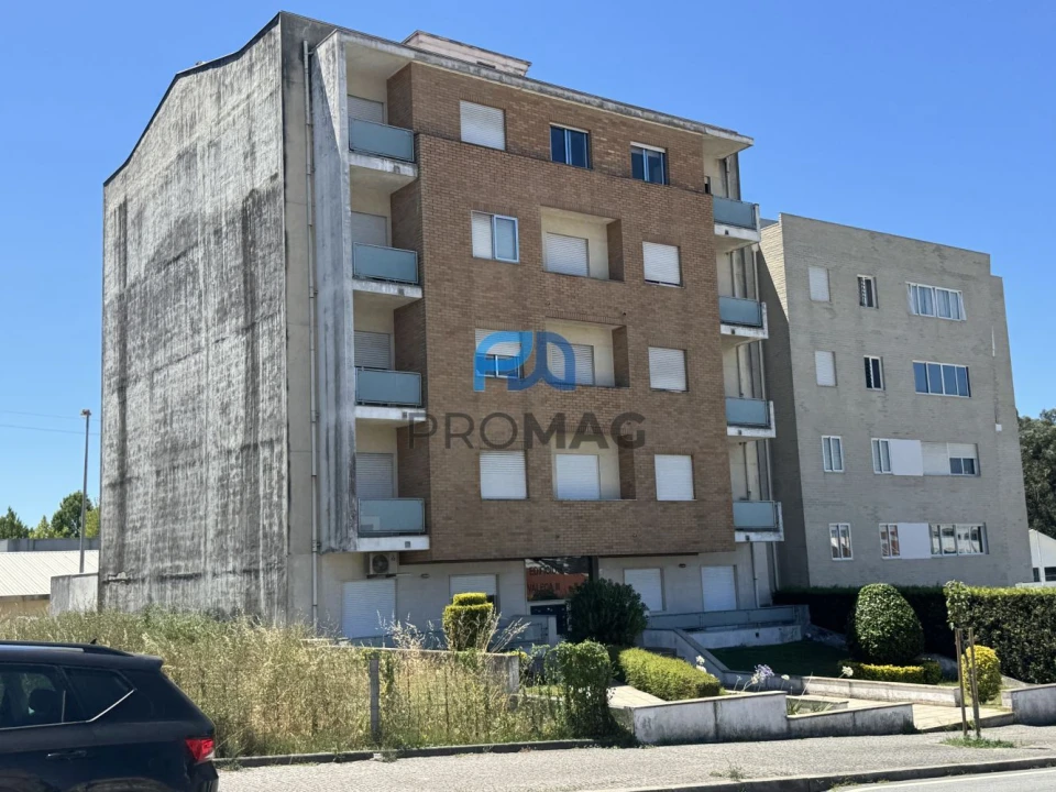 Apartamento T3 para Venda em Milheiros Foto 46