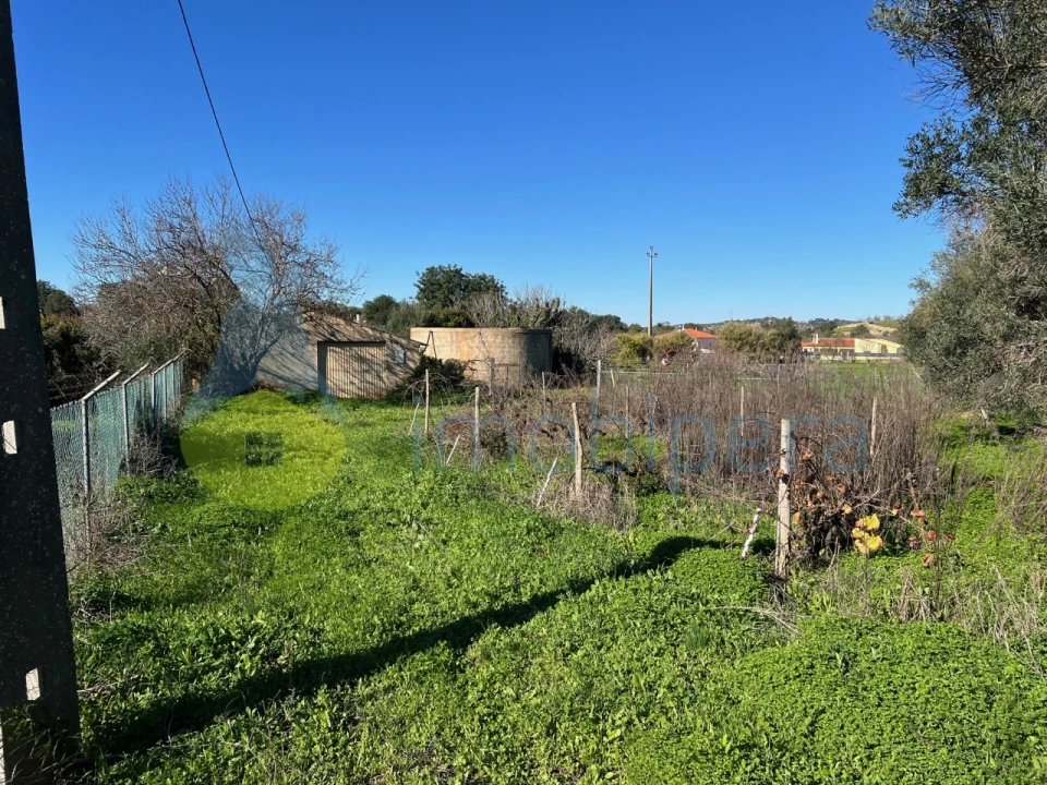 Terreno Misto para Venda em Paderne Foto 26