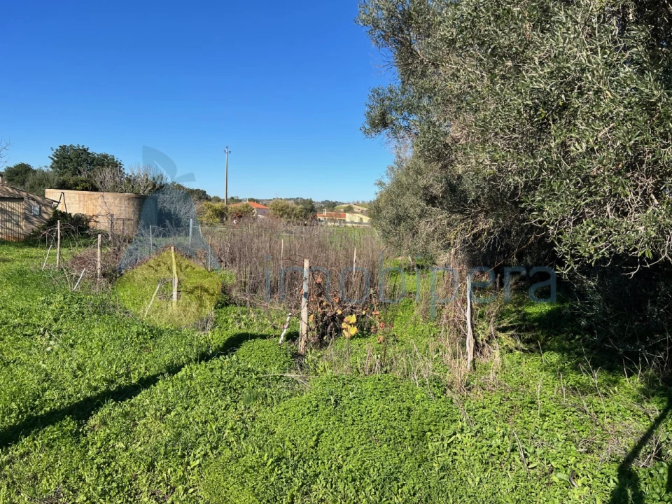 Terreno Misto para Venda em Paderne Foto 27