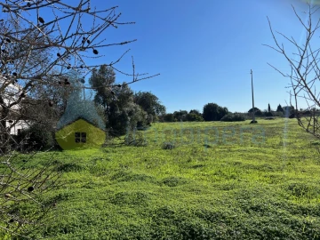 Terreno Misto para Venda em Paderne
