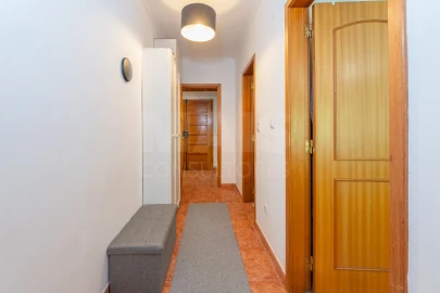Apartamento T2 para Venda em Mina de Água