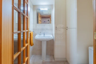 Apartamento T2 para Venda em Mina de Água