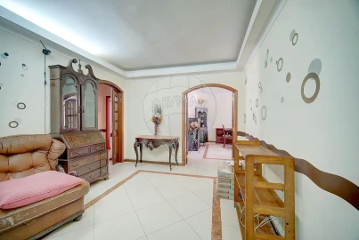 Apartamento T3 para Venda em Massamá e Monte Abraão
