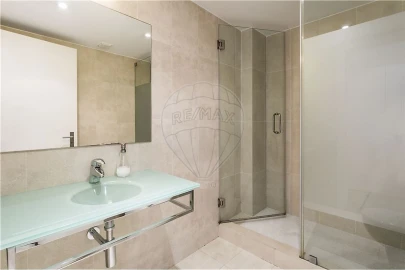 Apartamento T2 para Venda em Parque das Nações