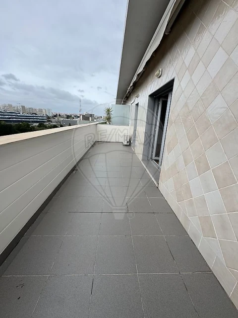 Apartamento T2 para Venda em Parque das Nações