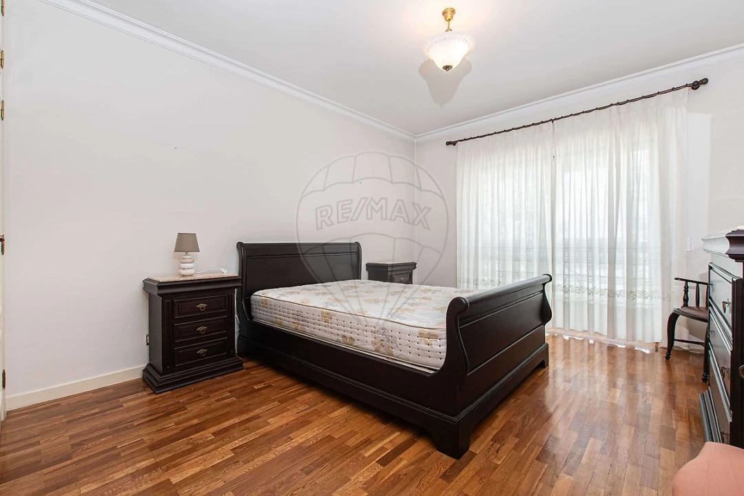 Apartamento T1 para Arrendamento em Arroios Foto 17