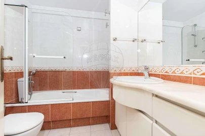 Apartamento T1 para Arrendamento em Arroios