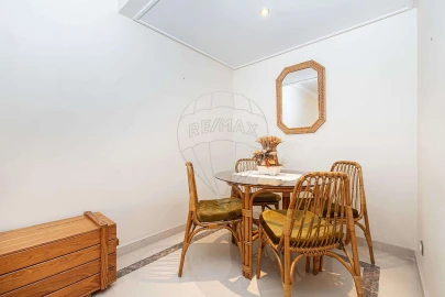 Apartamento T1 para Arrendamento em Arroios