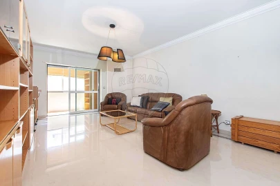 Apartamento T1 para Arrendamento em Arroios