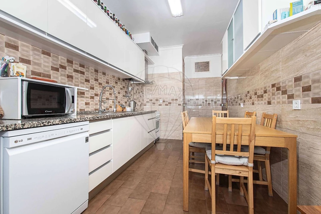 Apartamento T4 para Venda em Vila Franca de Xira Foto 20
