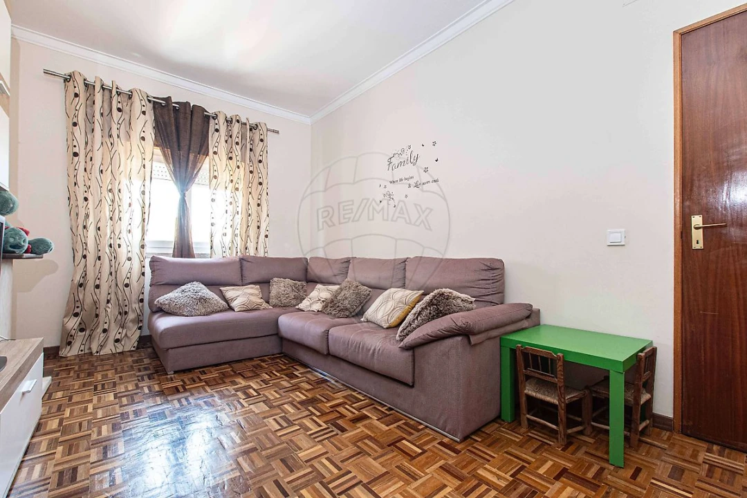 Apartamento T4 para Venda em Vila Franca de Xira Foto 13