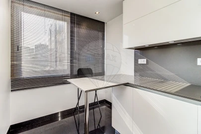 Apartamento T2 para Arrendamento em Benfica