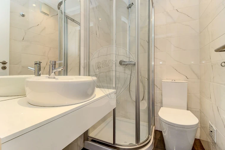 Apartamento T2 para Arrendamento em Benfica Foto 21