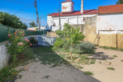 Moradia T3 para Venda em Aldeia Galega da Merceana e Aldeia Gavinha