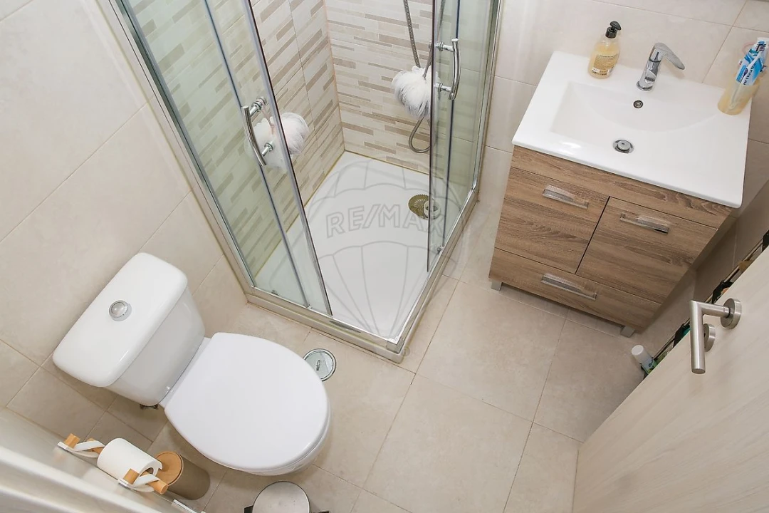 Apartamento T3 para Venda em Carregado e Cadafais Foto 22