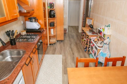 Apartamento T3 para Venda em Carregado e Cadafais
