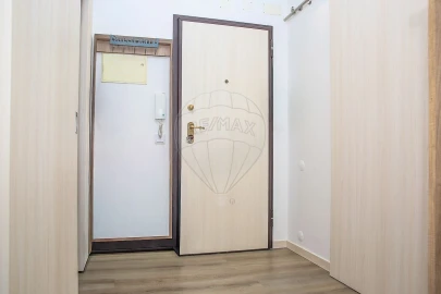 Apartamento T3 para Venda em Carregado e Cadafais