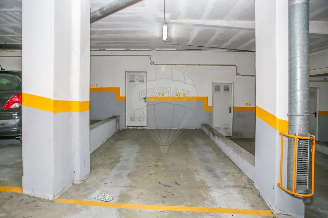 Apartamento T3 para Venda em Carregado e Cadafais Foto 26