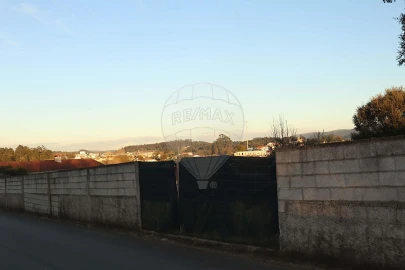 Terreno para Venda em Avidos e Lagoa