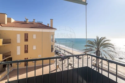 Apartamento T4 para Venda em Sesimbra (Santiago)