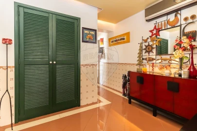 Apartamento T4 para Venda em Sesimbra (Santiago)