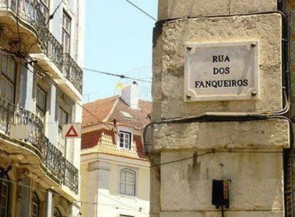 Apartamento T3 para Venda em Santa Maria Maior Foto 1