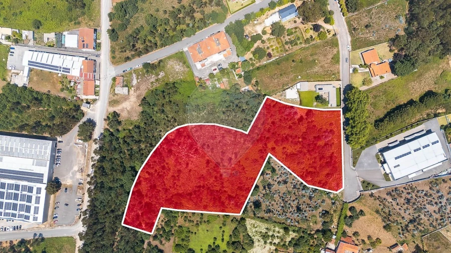 Terreno para Venda em O. Azeméis, Riba-Ul, Ul, Macinhata Seixa, Madail Foto 6