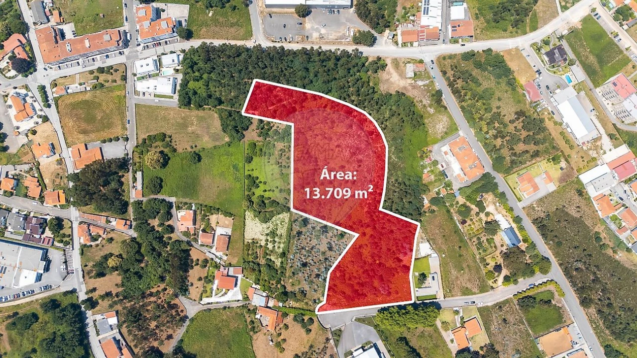 Terreno para Venda em O. Azeméis, Riba-Ul, Ul, Macinhata Seixa, Madail Foto 5