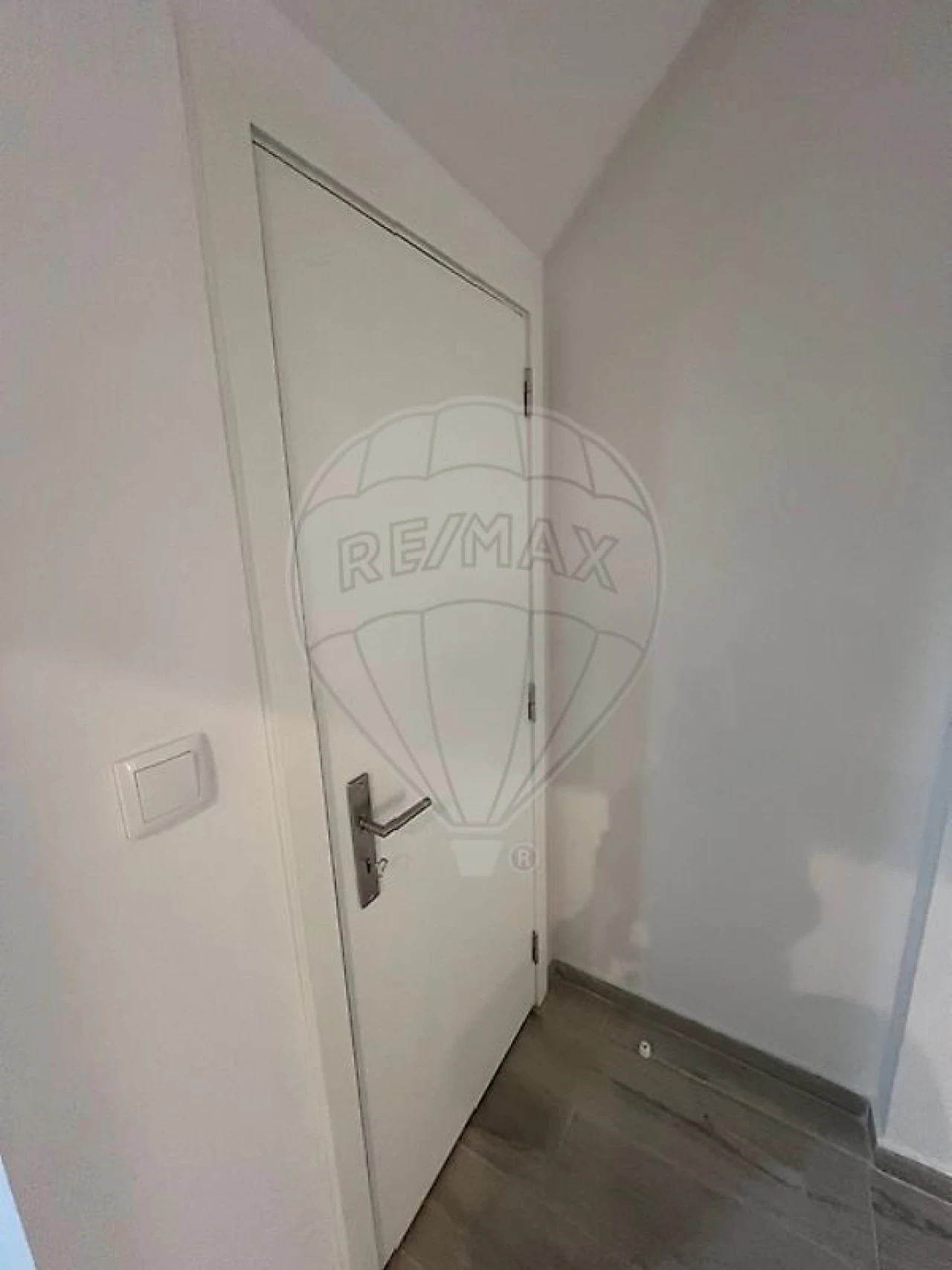 Moradia T2 para Arrendamento em Espinho Foto 6