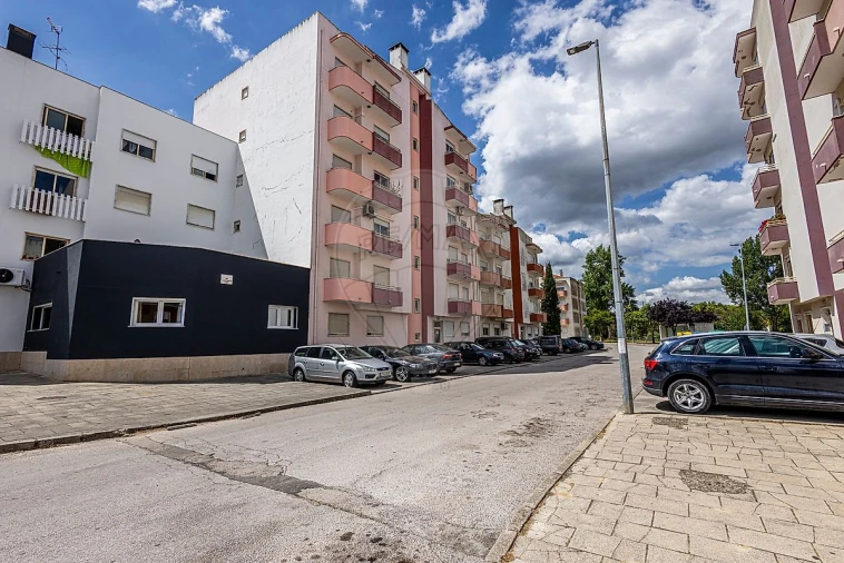 Apartamento T3 para Venda em Cartaxo e Vale da Pinta Foto 23
